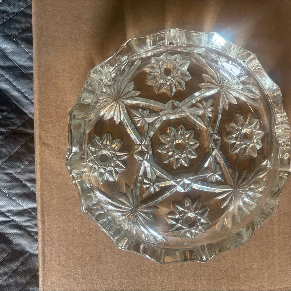 Vintage Ashtray Starburst Pattern Pressed Glass Mid Century Heavy Clear Barware.